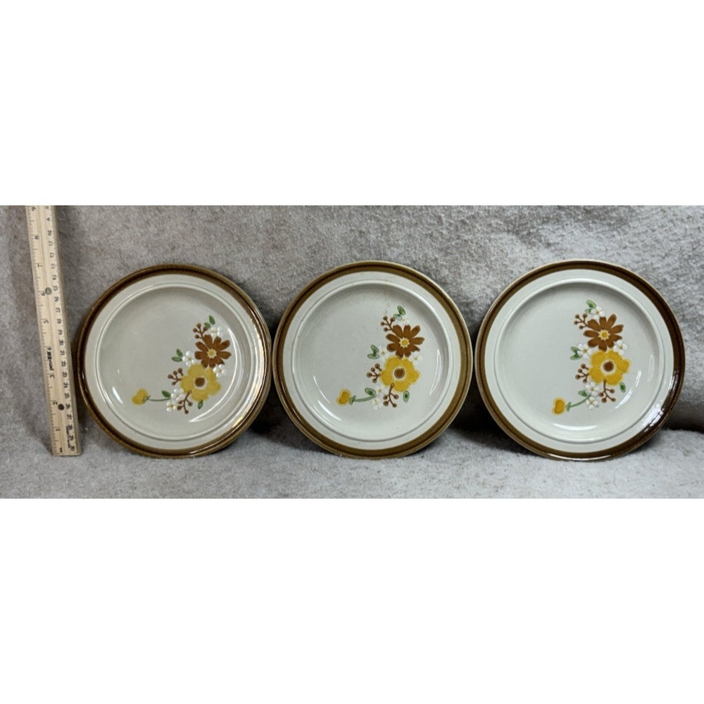 1980 Holmer Laughlin Flower‎ Plates Set Of 3